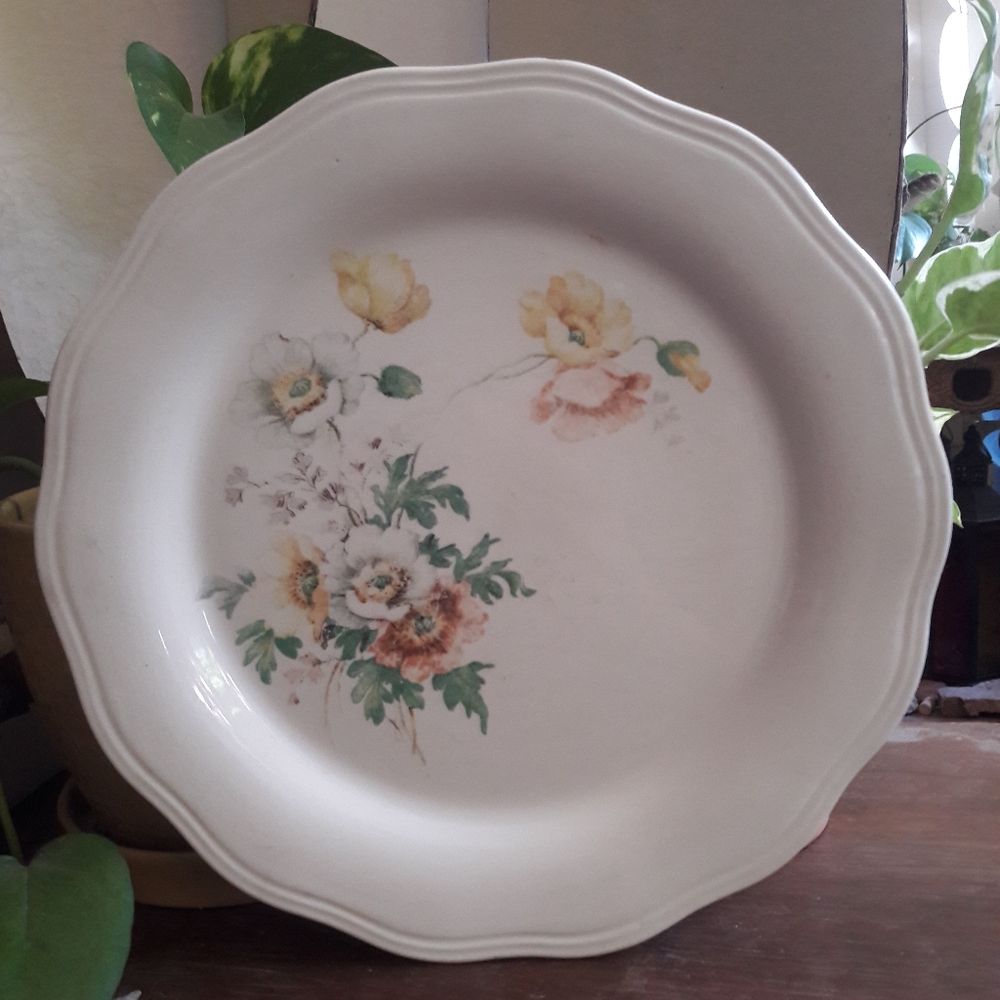 50s Vintage Cottage Floral French Saxon Farmhouse China Plate Vanity